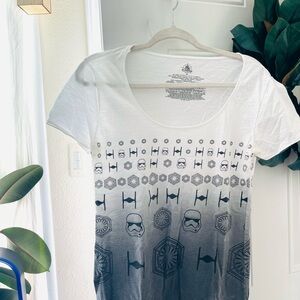 Disney White and Gray Star Wars Tee